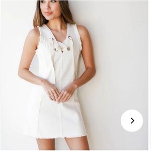 Sage The Label White Denim Lace Up
Dress Sleeveless M